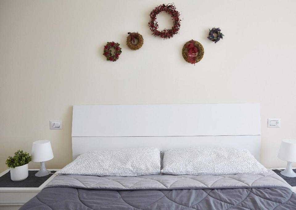 Beautiful Bohemian Apartment In Center Conditioned Air Комо Екстериор снимка