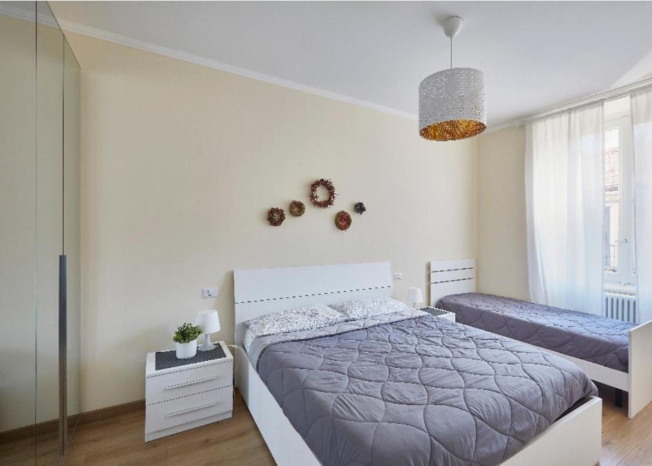 Beautiful Bohemian Apartment In Center Conditioned Air Комо Екстериор снимка